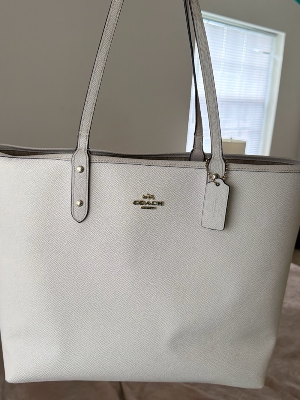 COACH Cream Leather Tote with Gold Hardware